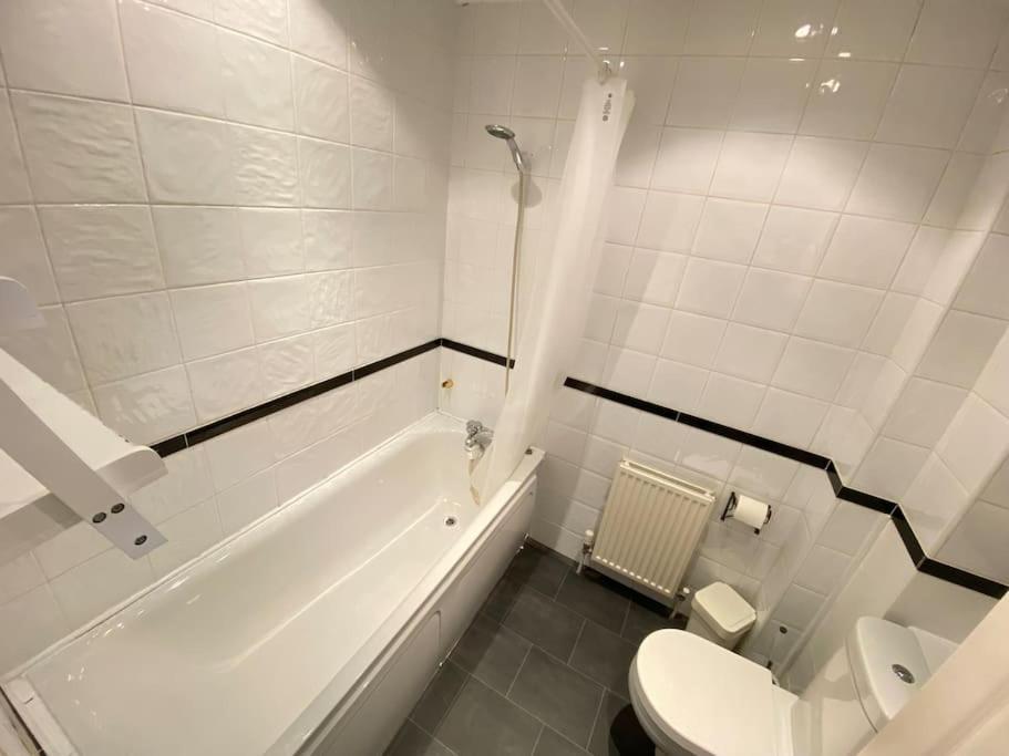 Wonderful Baker Street Flat! Leilighet London Eksteriør bilde