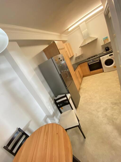 Wonderful Baker Street Flat! Leilighet London Eksteriør bilde