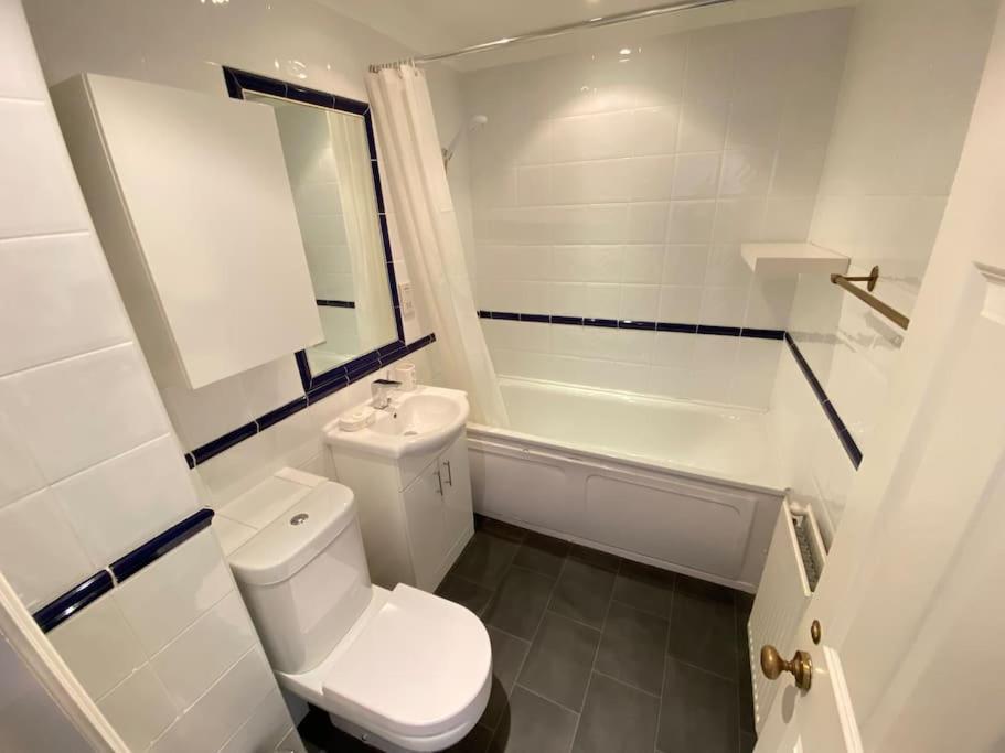 Wonderful Baker Street Flat! Leilighet London Eksteriør bilde